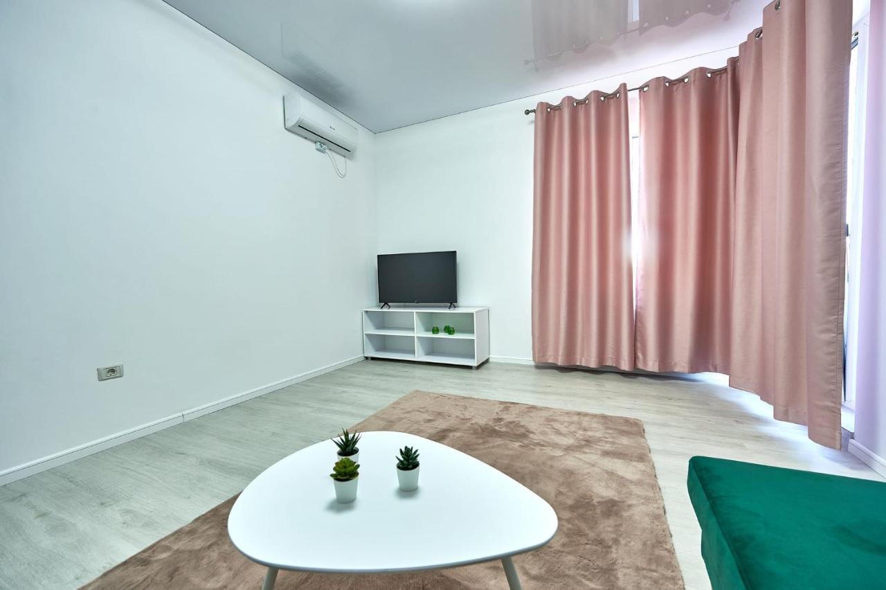 Ana Apartament Năvodari Εξωτερικό φωτογραφία